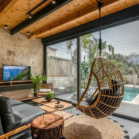 Armenus, Private Pool, Garden, Bbq